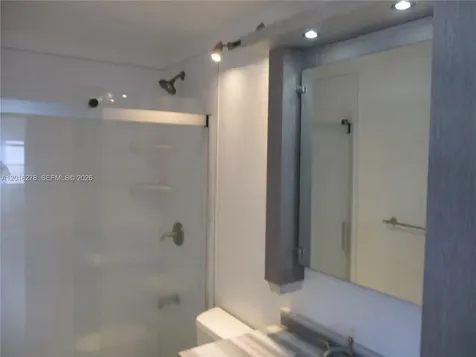 5313 Collins Avenue Miami Beach FL 33140