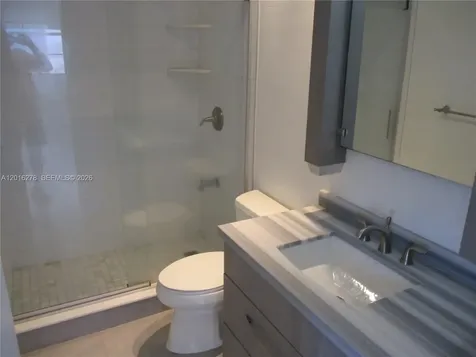 5313 Collins Avenue Miami Beach FL 33140