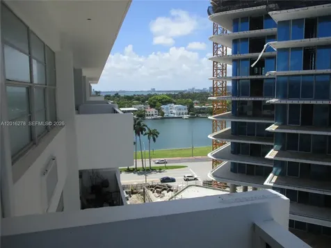 5313 Collins Avenue Miami Beach FL 33140