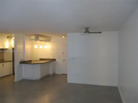 5313 Collins Avenue Miami Beach FL 33140