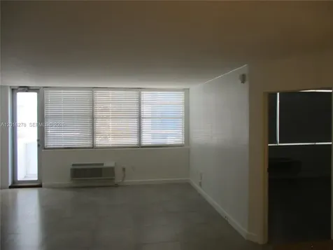 5313 Collins Avenue Miami Beach FL 33140