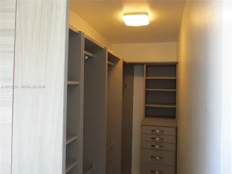 5313 Collins Avenue Miami Beach FL 33140