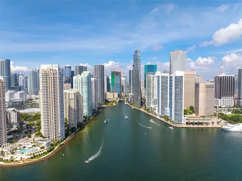 300 S Biscayne Boulevard Miami FL 33131