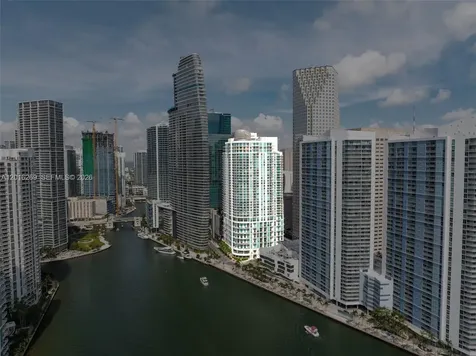 300 S Biscayne Boulevard Miami FL 33131