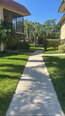 309 Lakeview Drive Weston FL 33326