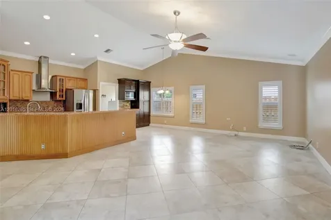12486 SW 9th Place Davie FL 33325