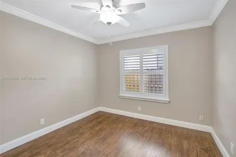 12486 SW 9th Place Davie FL 33325