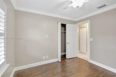 12486 SW 9th Place Davie FL 33325
