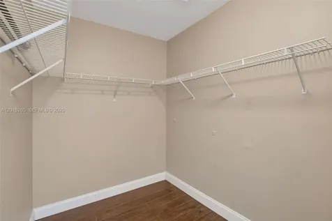 12486 SW 9th Place Davie FL 33325