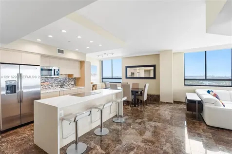 1330 West Avenue Miami Beach FL 33139