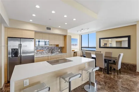 1330 West Avenue Miami Beach FL 33139