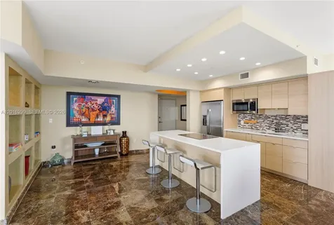 1330 West Avenue Miami Beach FL 33139