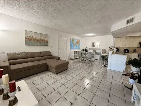 8520 SW 212th Street Cutler Bay FL 33189
