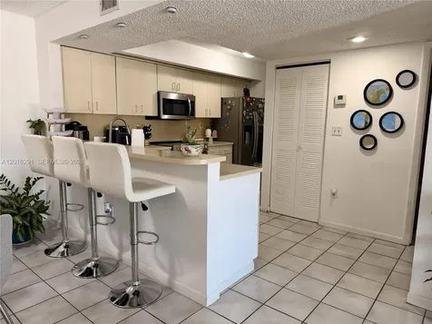 8520 SW 212th Street Cutler Bay FL 33189