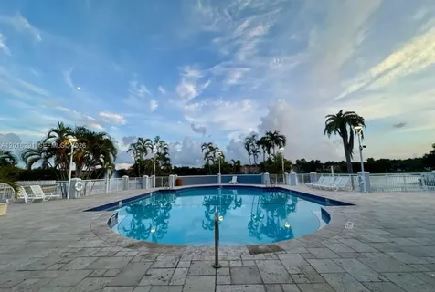 8520 SW 212th Street Cutler Bay FL 33189