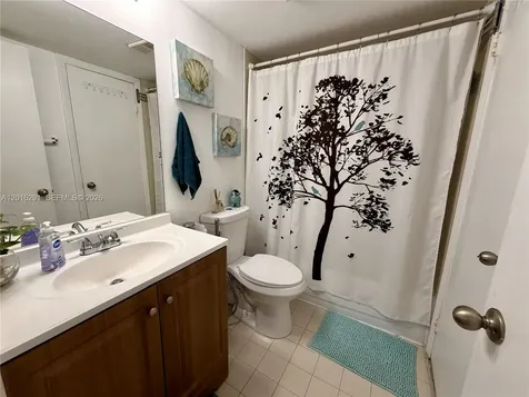 8520 SW 212th Street Cutler Bay FL 33189