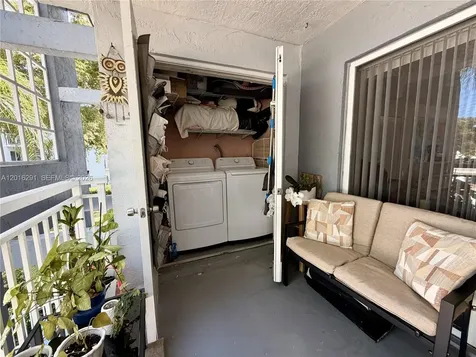 8520 SW 212th Street Cutler Bay FL 33189