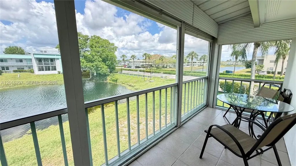 459 Monaco J Delray Beach FL 33446