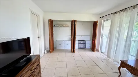 459 Monaco J Delray Beach FL 33446