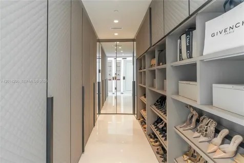17975 Collins Avenue Sunny Isles Beach FL 33160