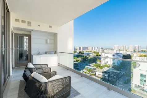 17975 Collins Avenue Sunny Isles Beach FL 33160