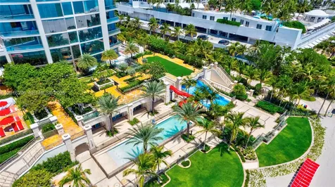 17975 Collins Avenue Sunny Isles Beach FL 33160
