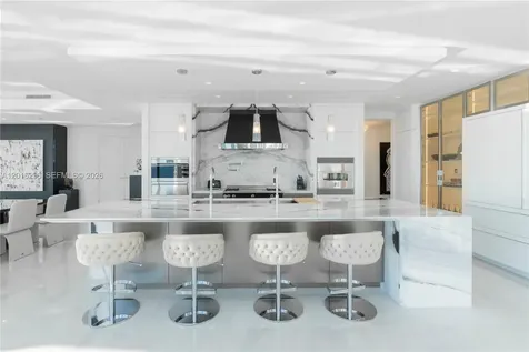 17975 Collins Avenue Sunny Isles Beach FL 33160