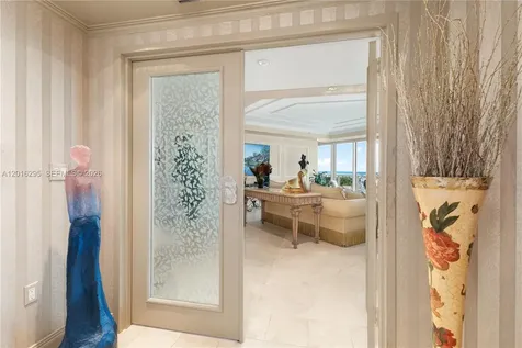 19955 NE 38th Court Aventura FL 33180