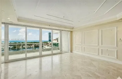 19955 NE 38th Court Aventura FL 33180