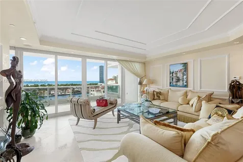 19955 NE 38th Court Aventura FL 33180