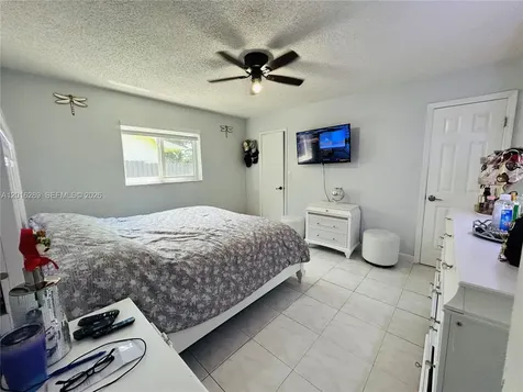 10830 SW 170th Terrace Miami FL 33157