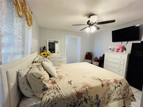 10830 SW 170th Terrace Miami FL 33157