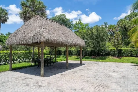 147 S Cortez Drive Margate FL 33068