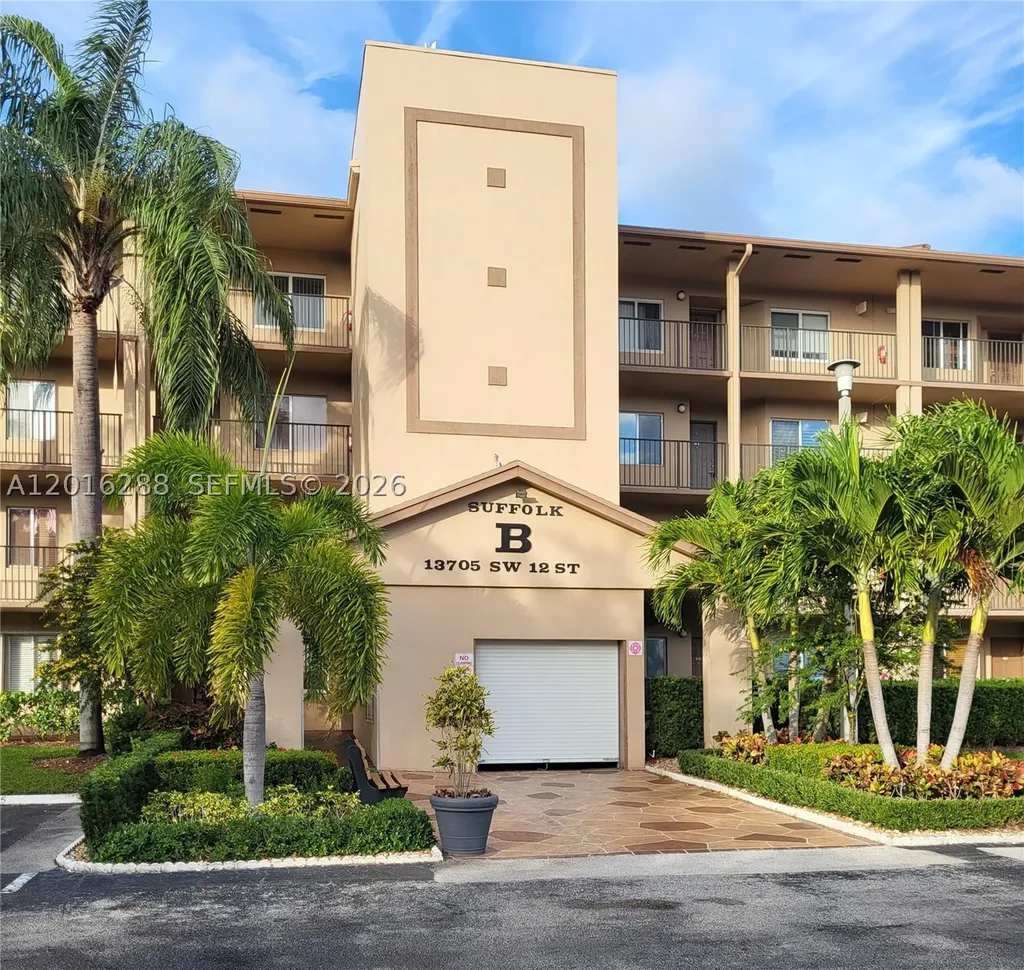 13705 SW 12th Street Pembroke Pines FL 33027