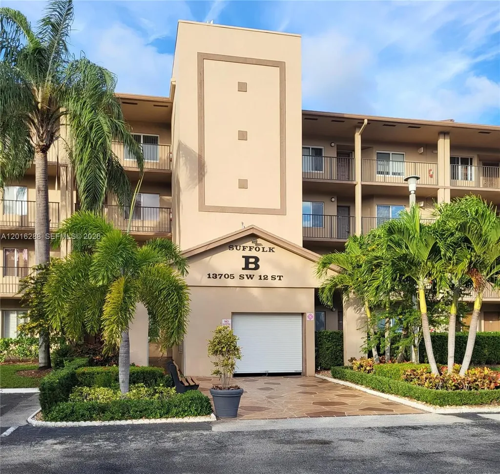 13705 SW 12th Street Pembroke Pines FL 33027