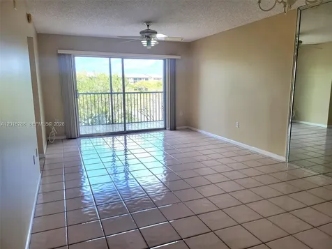 13705 SW 12th Street Pembroke Pines FL 33027