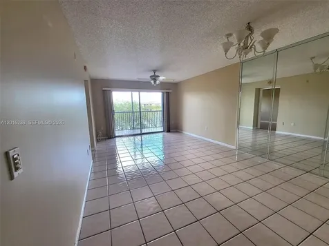13705 SW 12th Street Pembroke Pines FL 33027