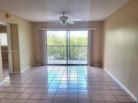 13705 SW 12th Street Pembroke Pines FL 33027