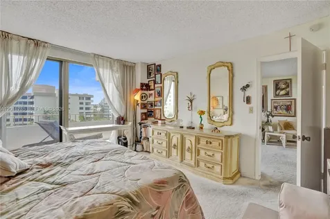 155 Ocean Lane Drive Key Biscayne FL 33149