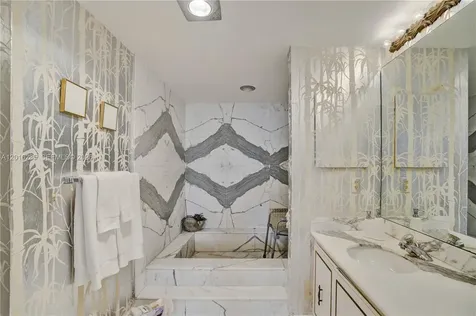 155 Ocean Lane Drive Key Biscayne FL 33149