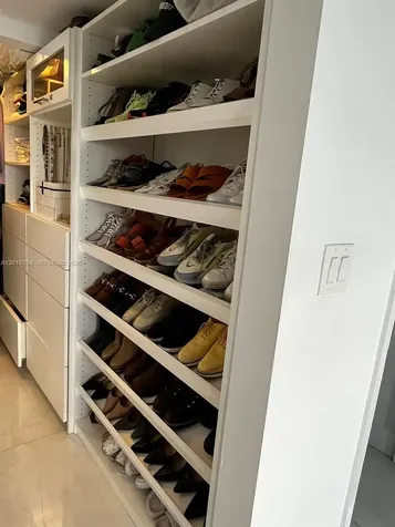 1627 Brickell Avenue Miami FL 33129