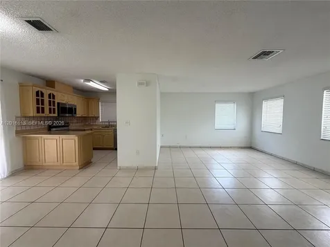 7993 SW 9th Terrace Miami FL 33144