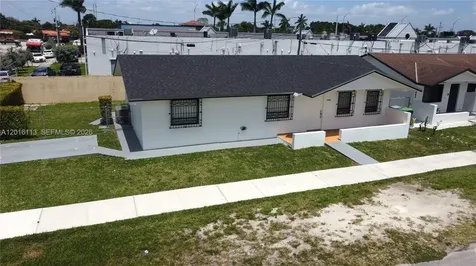 7993 SW 9th Terrace Miami FL 33144
