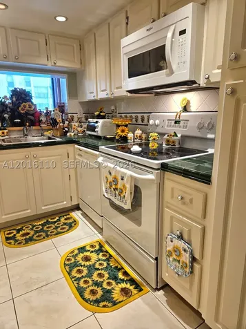9420 W Flagler Street Miami FL 33174