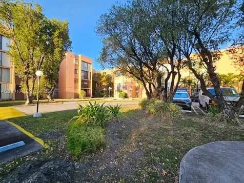 9420 W Flagler Street Miami FL 33174
