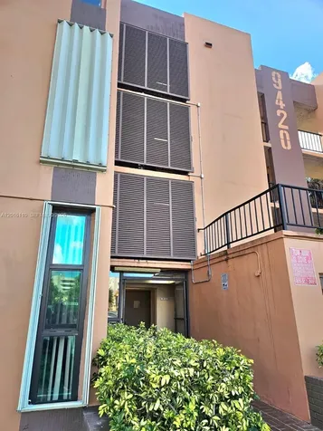 9420 W Flagler Street Miami FL 33174