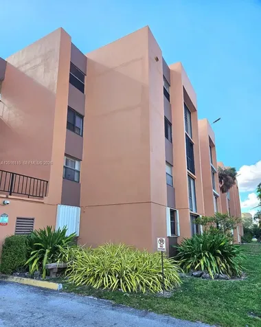 9420 W Flagler Street Miami FL 33174