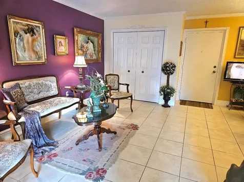 9420 W Flagler Street Miami FL 33174