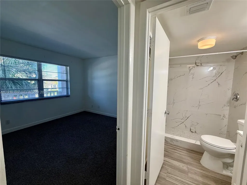 1075 Riverside Drive Coral Springs FL 33071