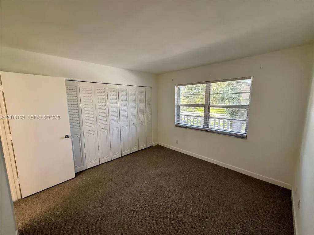1075 Riverside Drive Coral Springs FL 33071